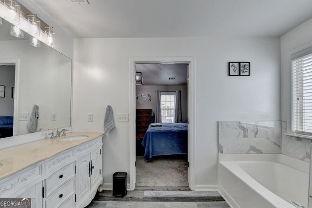 3329 Castleberry Village Circle, Cumming, GA 30040