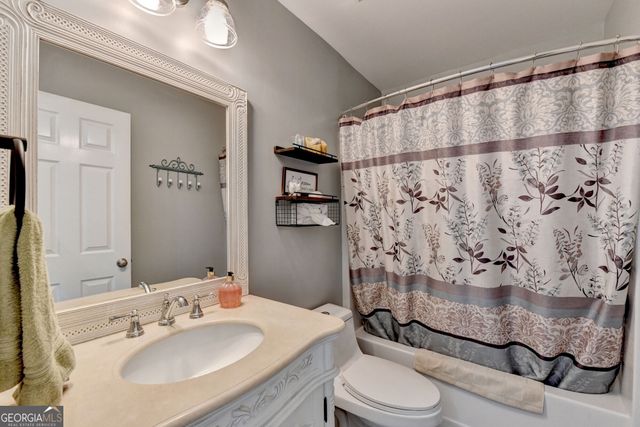 3329 Castleberry Village Circle, Cumming, GA 30040