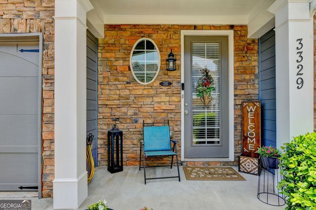 3329 Castleberry Village Circle, Cumming, GA 30040