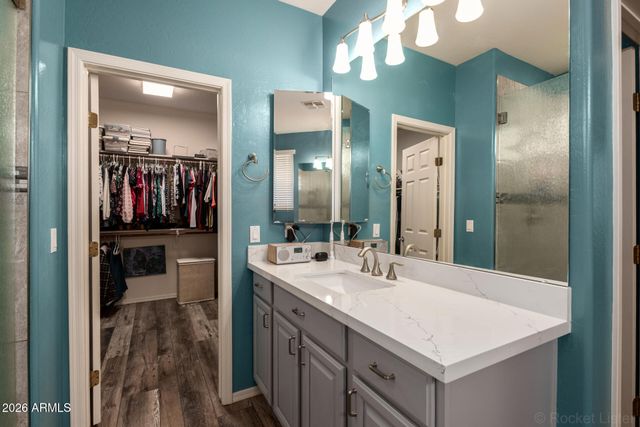 7972 W DONALD Drive, Peoria, AZ 85383