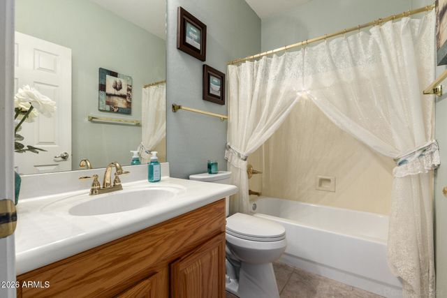 7972 W DONALD Drive, Peoria, AZ 85383