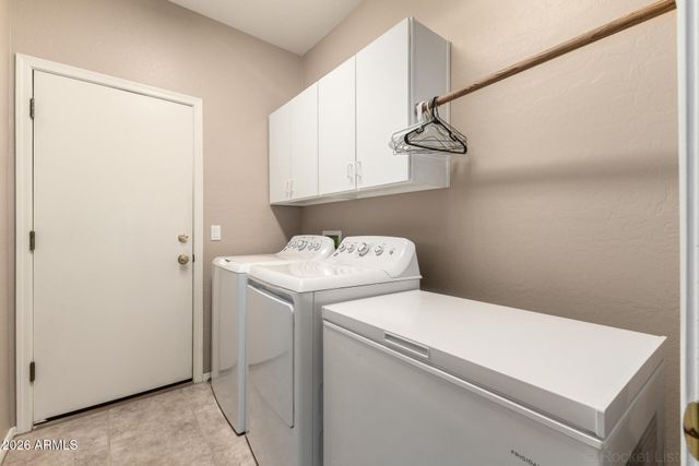 7972 W DONALD Drive, Peoria, AZ 85383