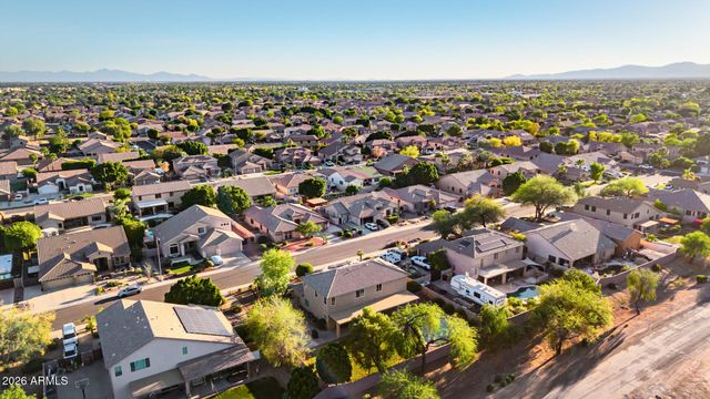 7972 W DONALD Drive, Peoria, AZ 85383