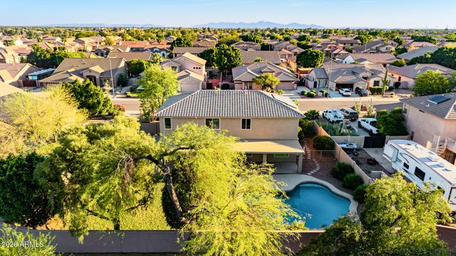 7972 W DONALD Drive, Peoria, AZ 85383