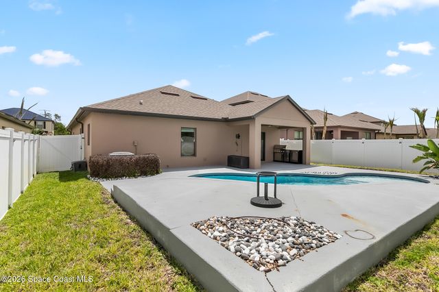 1556 Fuji Drive, Melbourne, FL 32940