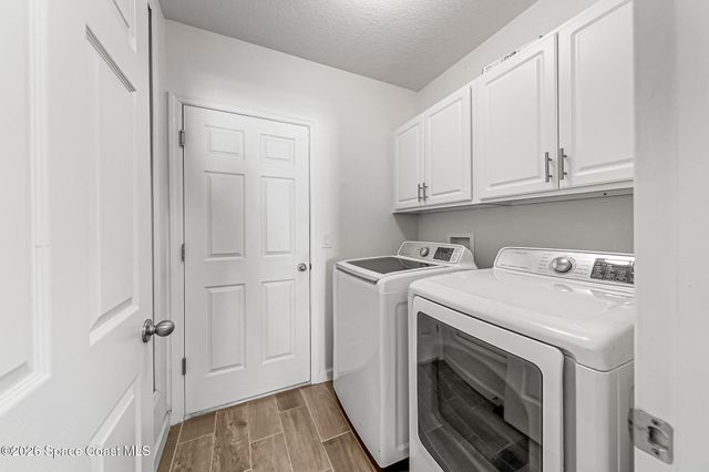 1556 Fuji Drive, Melbourne, FL 32940