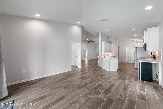 1556 Fuji Drive, Melbourne, FL 32940