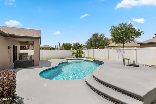 1556 Fuji Drive, Melbourne, FL 32940