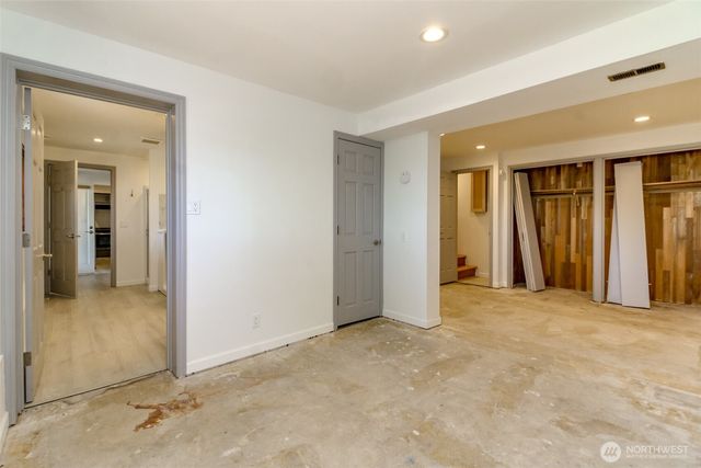16235 NE 51st Street, Redmond, WA 98052