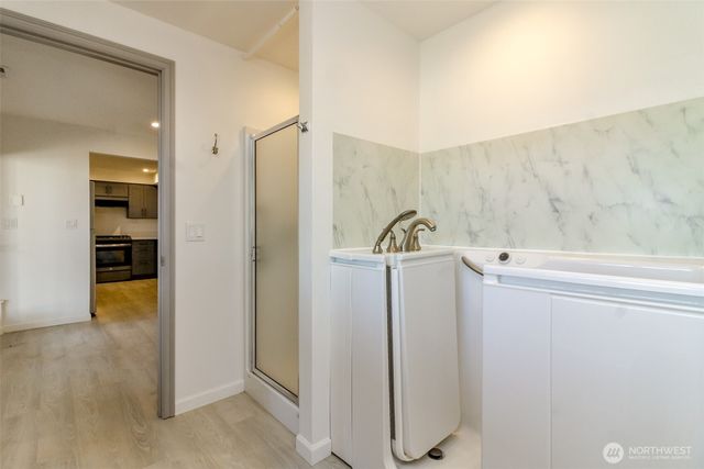 16235 NE 51st Street, Redmond, WA 98052