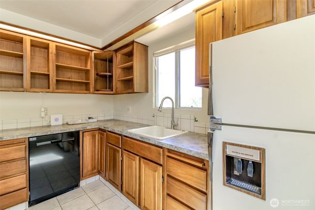 16235 NE 51st Street, Redmond, WA 98052