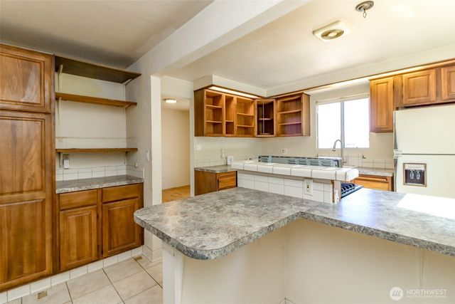 16235 NE 51st Street, Redmond, WA 98052