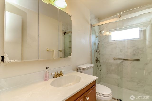 16235 NE 51st Street, Redmond, WA 98052