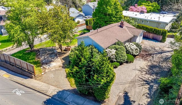 16235 NE 51st Street, Redmond, WA 98052