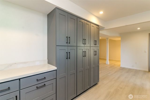 16235 NE 51st Street, Redmond, WA 98052