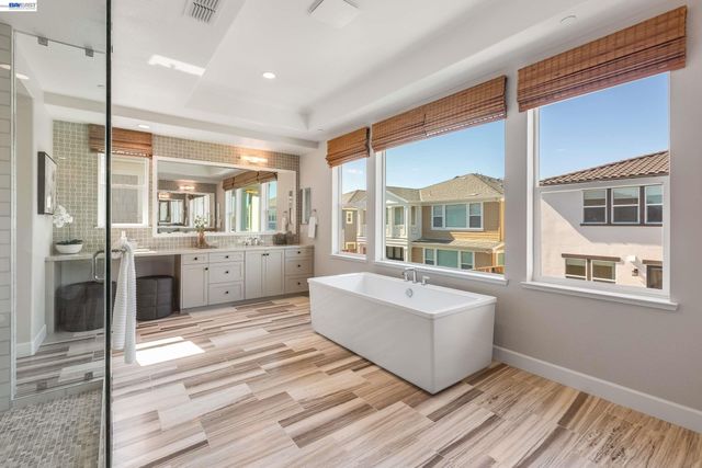 32651 Singh Circle, Union City, CA 94587