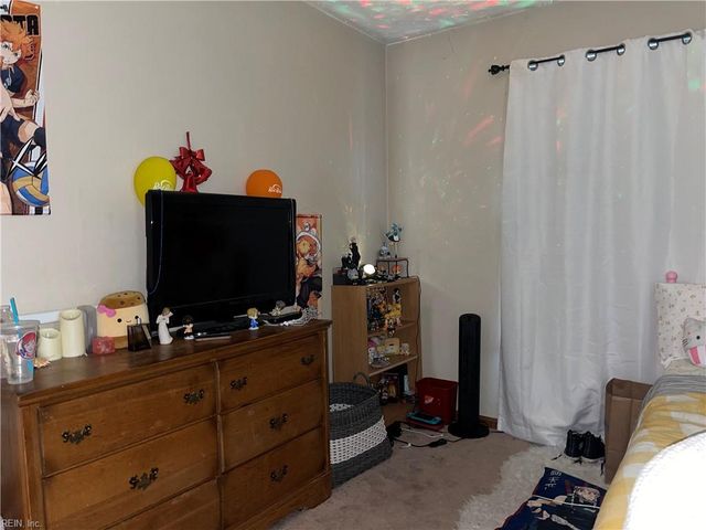 901 Pendergrass CT, Virginia Beach, VA 23454