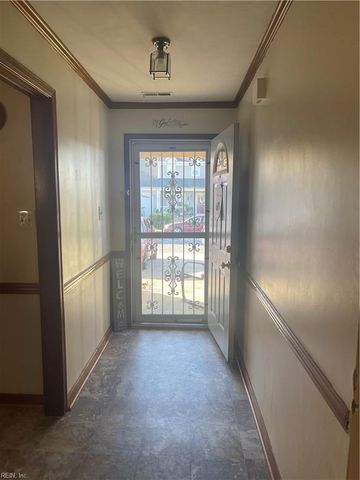 901 Pendergrass CT, Virginia Beach, VA 23454