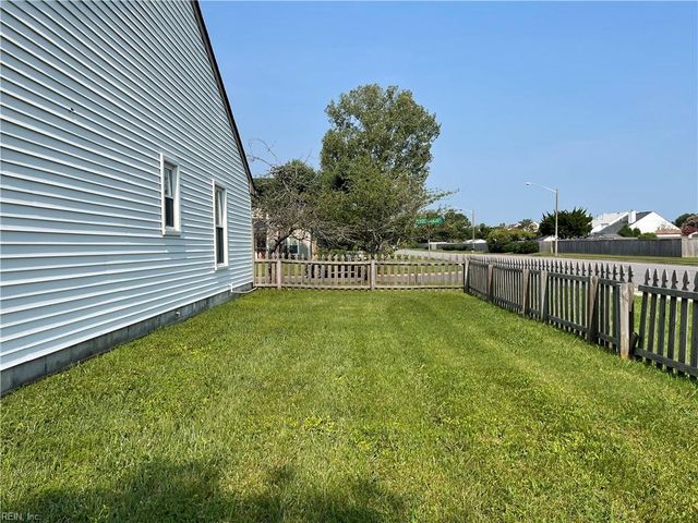 901 Pendergrass CT, Virginia Beach, VA 23454