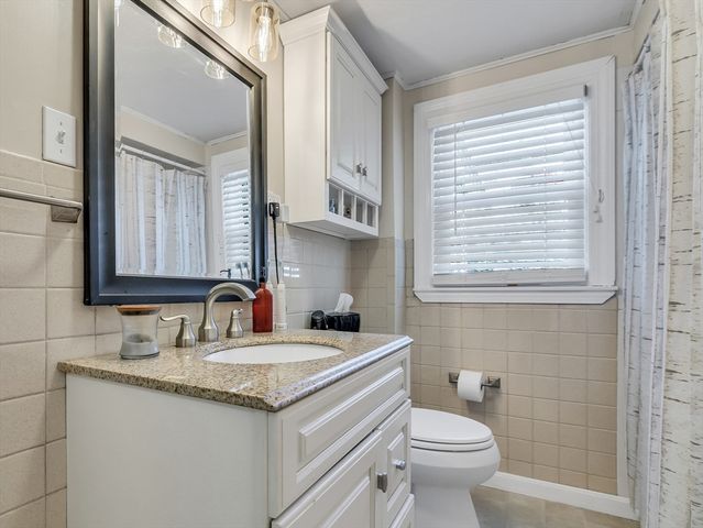 123 Lawrence Street, Methuen, MA 01844