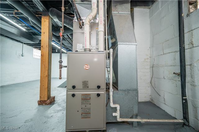 155 Morrison Street, Struthers, OH 44471