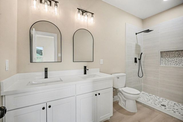 2006 Bellview Street, La Marque, TX 77568