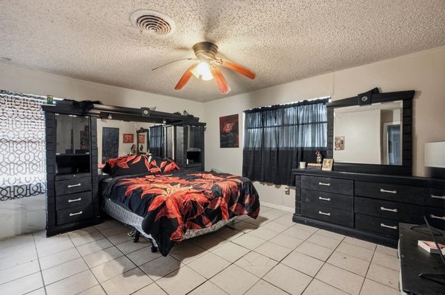 14054 Ambrose Street, Houston, TX 77045