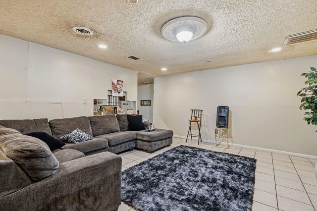 14054 Ambrose Street, Houston, TX 77045