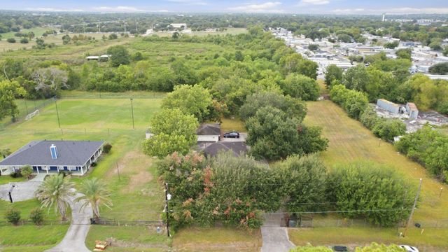 14054 Ambrose Street, Houston, TX 77045