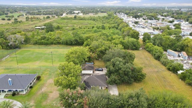 14054 Ambrose Street, Houston, TX 77045