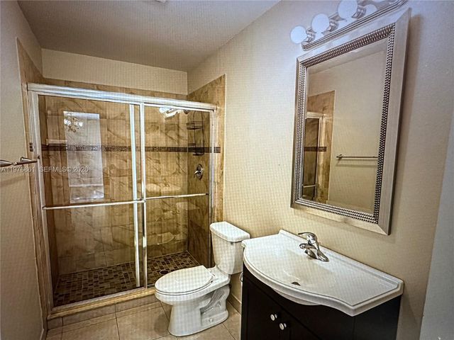 1757 SW Burlington St, Port St. Lucie, FL 34984