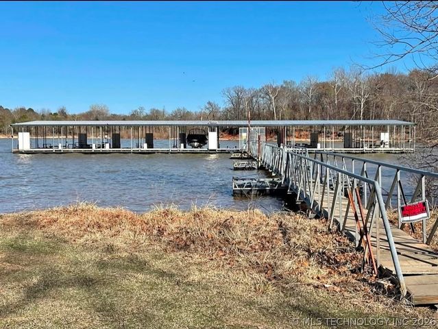 168 Kiamichi, Eufaula, OK 74432