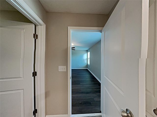 5125 WHITE CHICORY DRIVE, Ruskin, FL 33570