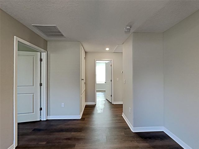 5125 WHITE CHICORY DRIVE, Ruskin, FL 33570