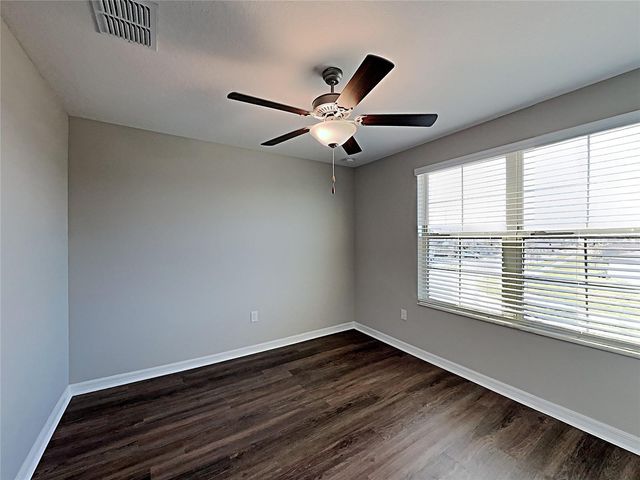 5125 WHITE CHICORY DRIVE, Ruskin, FL 33570