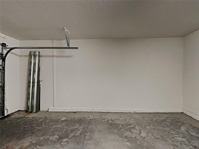 5125 WHITE CHICORY DRIVE, Ruskin, FL 33570