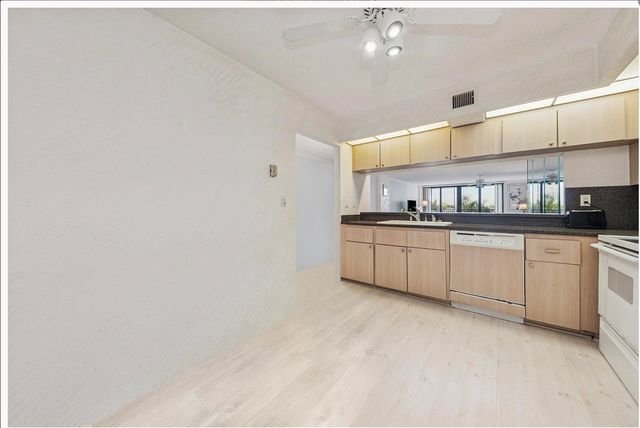 3400 S Ocean Boulevard 4h, Highland Beach, FL 33487