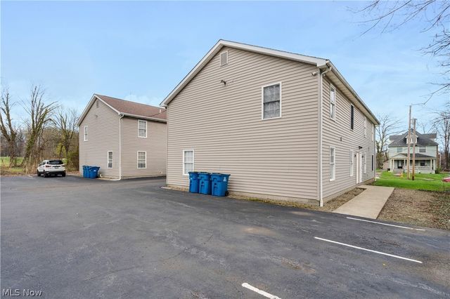 836 Michigan Avenue, Youngstown, OH 44504