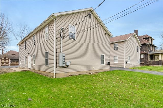 836 Michigan Avenue, Youngstown, OH 44504