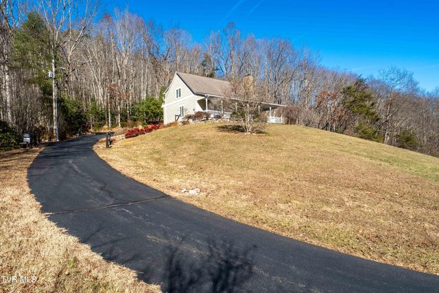 718 Copperhead Hollow Road, Mountain City, TN 37683