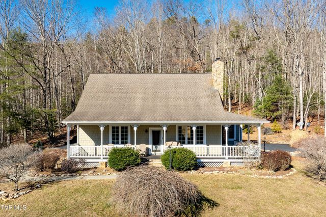 718 Copperhead Hollow Road, Mountain City, TN 37683