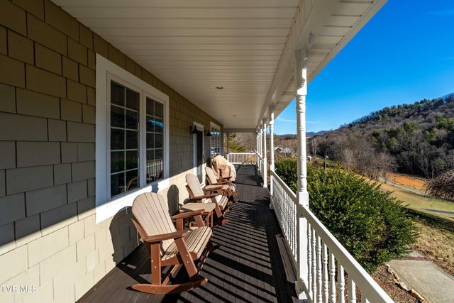 718 Copperhead Hollow Road, Mountain City, TN 37683