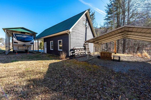 718 Copperhead Hollow Road, Mountain City, TN 37683