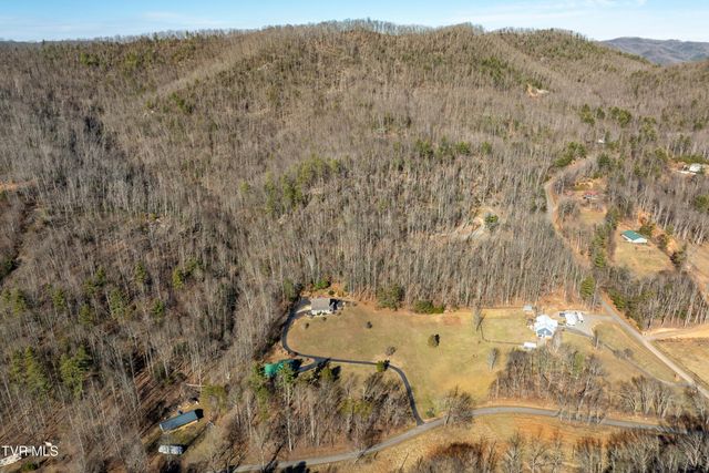 718 Copperhead Hollow Road, Mountain City, TN 37683