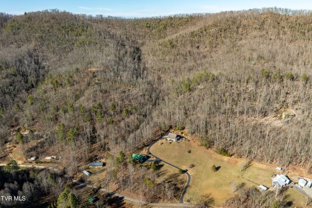 718 Copperhead Hollow Road, Mountain City, TN 37683