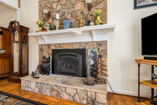 718 Copperhead Hollow Road, Mountain City, TN 37683