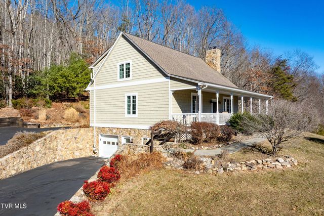 718 Copperhead Hollow Road, Mountain City, TN 37683