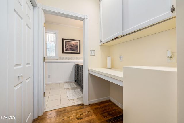 718 Copperhead Hollow Road, Mountain City, TN 37683