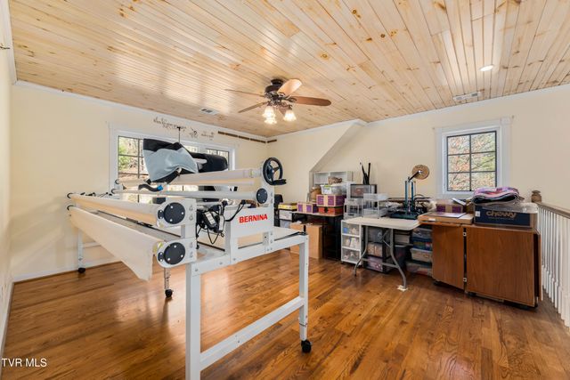 718 Copperhead Hollow Road, Mountain City, TN 37683