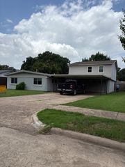 13209 FLAGSTONE, Dallas, TX 75240